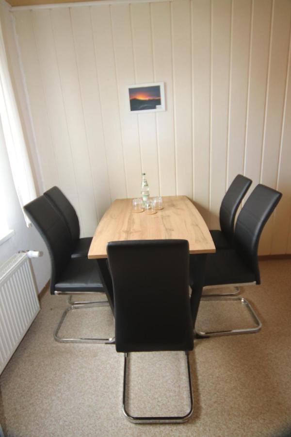 Ruhige Wohnung mit Terrasse nur 5 Minuten zur Müritz Marienfelde Exterior foto